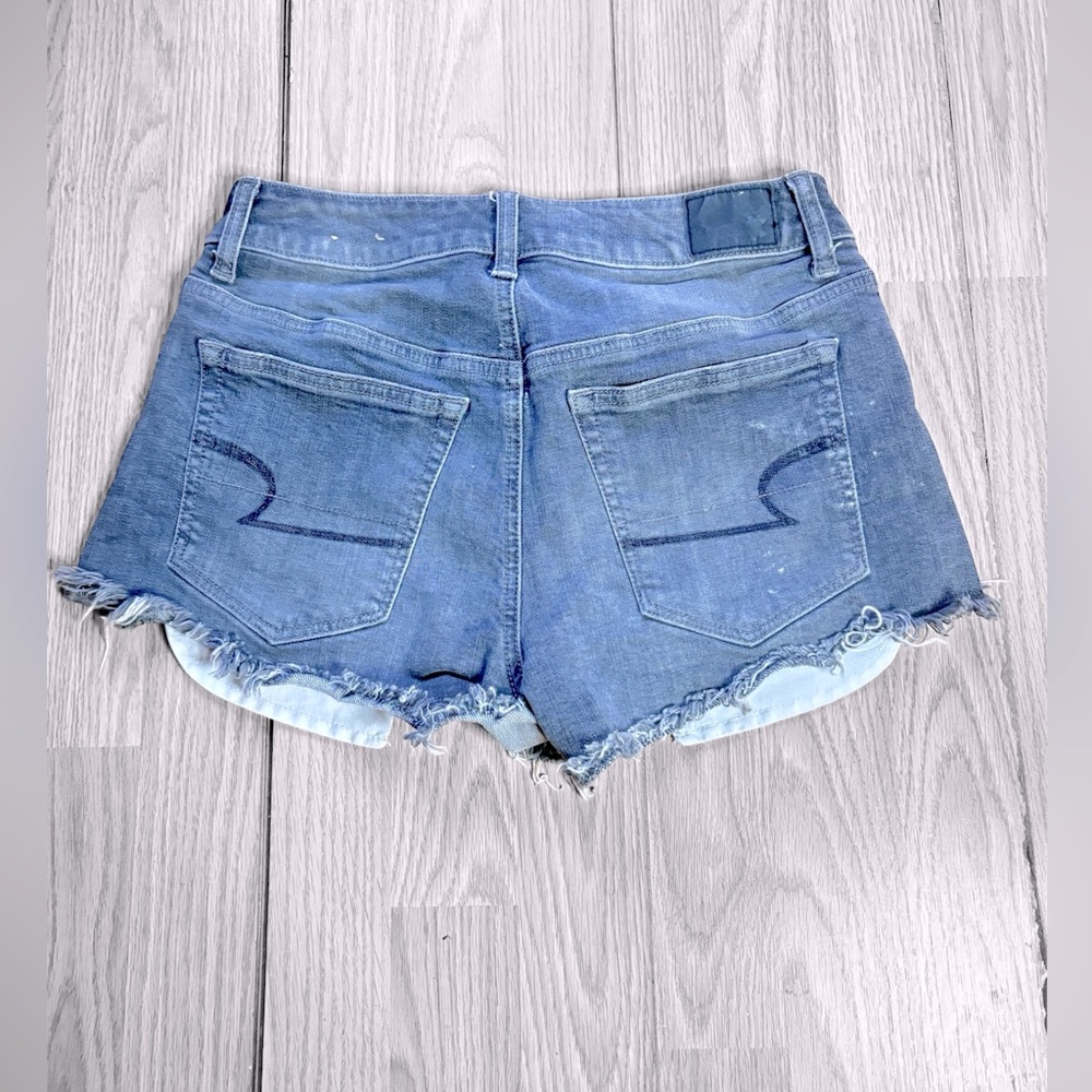 Women’s American Eagle Light Grey Wash “Vintage Hi Rise Festival” Denim Shorts - Picture 3 of 9